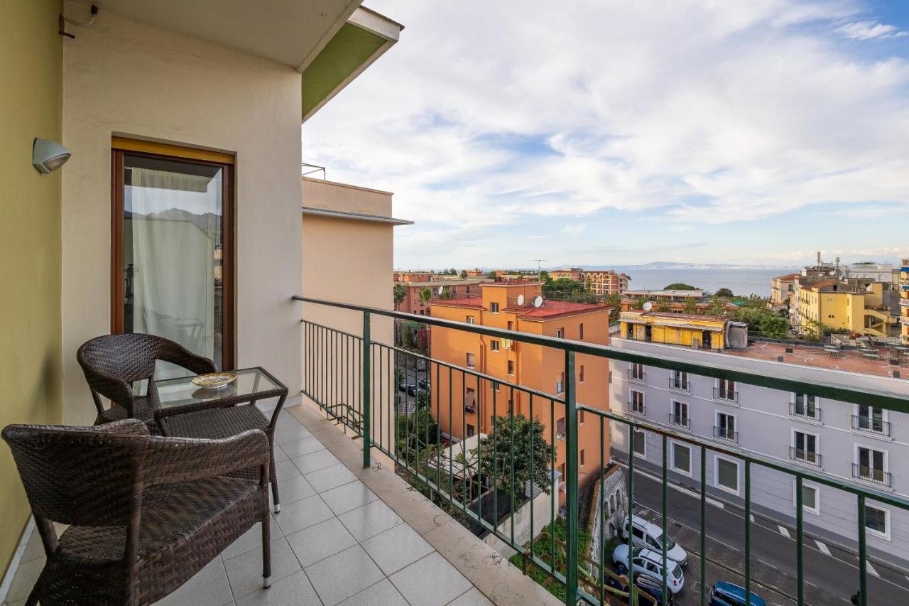 Rossella Holiday Home Sorrento Kültér fotó