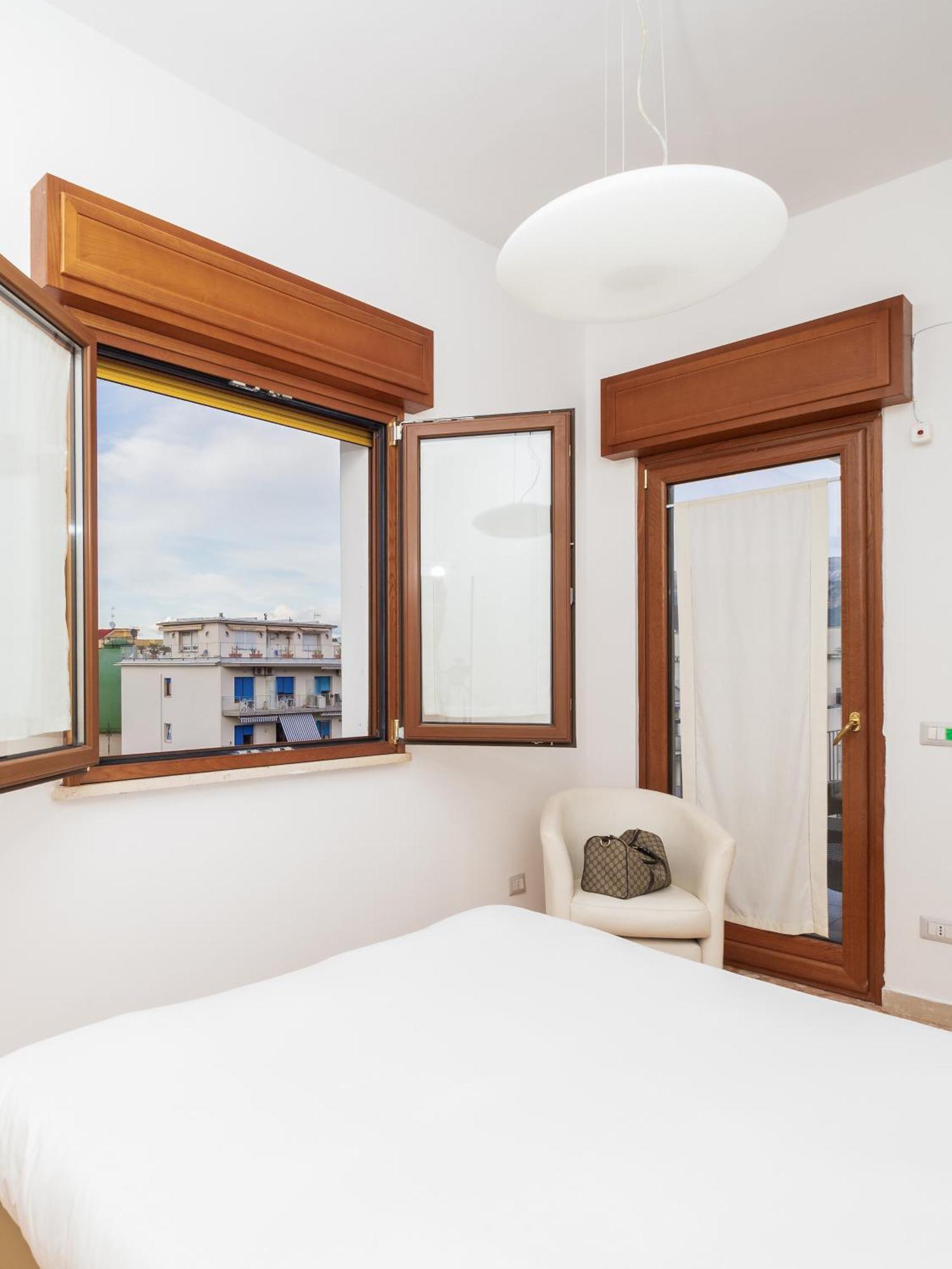 Rossella Holiday Home Sorrento Kültér fotó